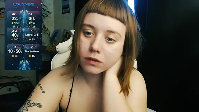 Snapshot of June_shy0 chatting on 11, 12, 2024 June shy0 online show from 11, 12, 2024