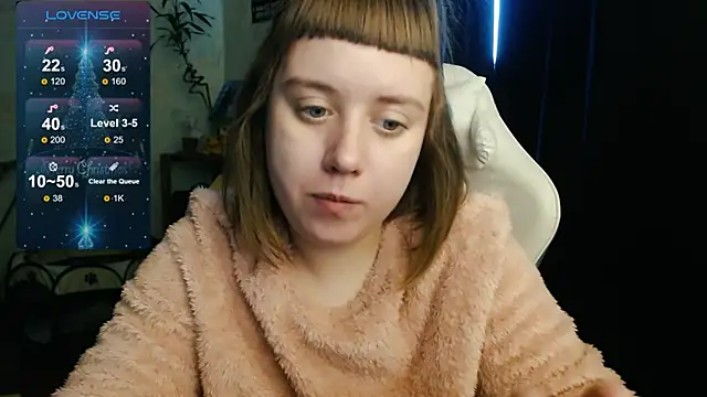 Snapshot of June_shy0 chatting on 13, 12, 2024 June shy0 online show from 13, 12, 2024