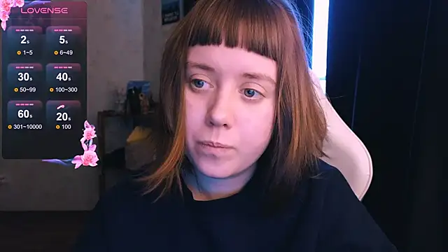 Snapshot of June_shy0 chatting on 10, 1, 2025 June shy0 online show from 10, 1, 2025