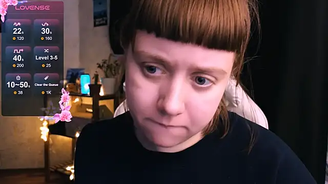 Snapshot of June_shy0 chatting on 14, 1, 2025 June shy0 online show from 14, 1, 2025
