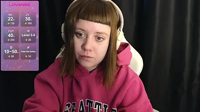 Snapshot of June_shy0 chatting on 6, 2, 2025 June shy0 online show from 6, 2, 2025