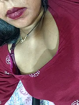 Snapshot of Sharmila-Singh chatting on 9, 7, 2026 Sharmila-Singh online show from 9, 7, 2026
