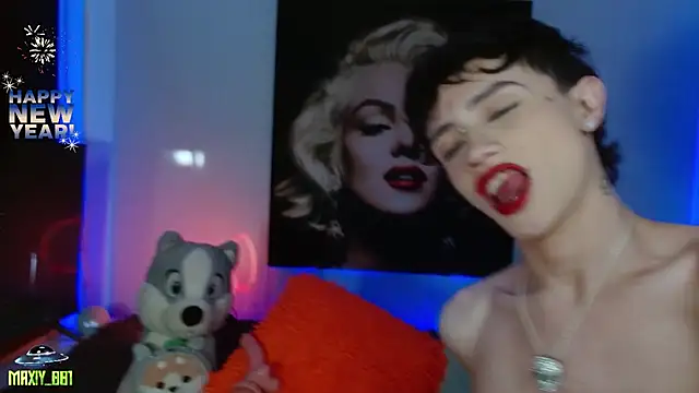 Snapshot of maxiy_001 chatting on 2, 1, 2025 maxiy 001 online show from 2, 1, 2025