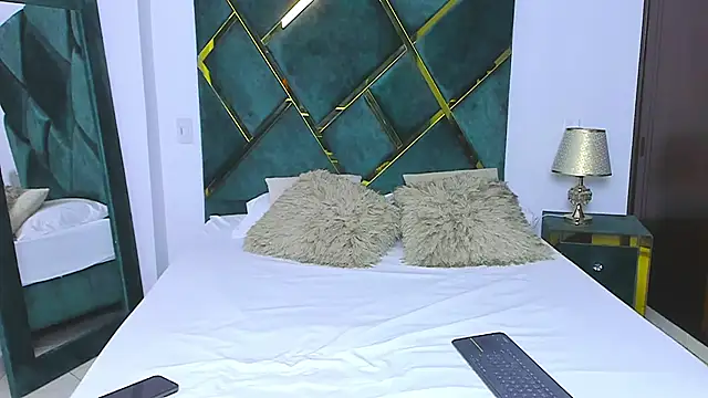 Criss Ariana online show from 21, 2, 2025