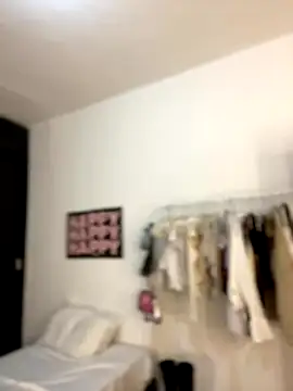 Snapshot of Sweetnaughtygirl_ chatting on 14, 11, 2025 Sweetnaughtygirl online show from 14, 11, 2025