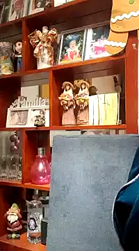 Snapshot of skayhot_ chatting on 7, 12, 2024 skayhot online show from 7, 12, 2024