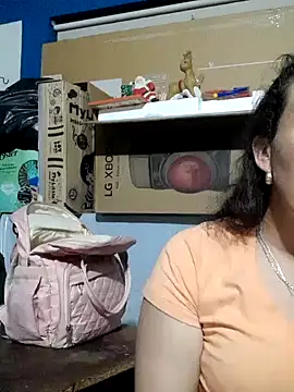 Snapshot of skayhot_ chatting on 19, 12, 2024 skayhot online show from 19, 12, 2024