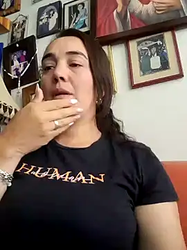 Snapshot of skayhot_ chatting on 15, 1, 2025 skayhot online show from 15, 1, 2025
