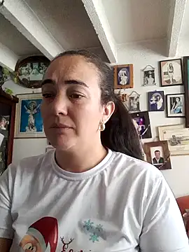 Snapshot of skayhot_ chatting on 19, 1, 2025 skayhot online show from 19, 1, 2025