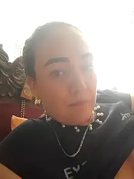 Snapshot of skayhot_ chatting on 23, 1, 2025 skayhot online show from 23, 1, 2025
