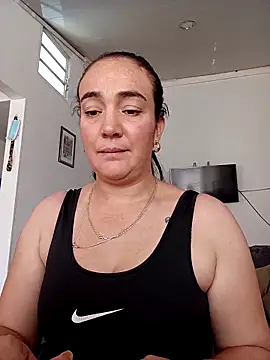 Snapshot of skayhot_ chatting on 1, 3, 2025 skayhot online show from 1, 3, 2025