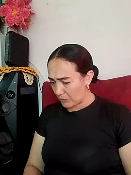 Snapshot of skayhot_ chatting on 10, 9, 2025 skayhot online show from 10, 9, 2025