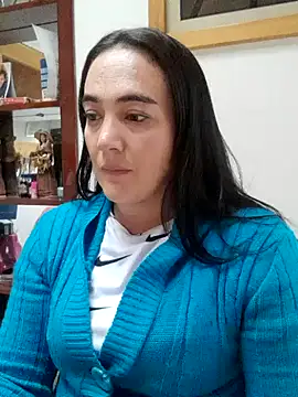 Snapshot of skayhot_ chatting on 15, 9, 2025 skayhot online show from 15, 9, 2025