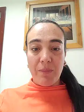 Snapshot of skayhot_ chatting on 27, 9, 2025 skayhot online show from 27, 9, 2025