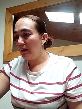 Snapshot of skayhot_ chatting on 14, 5, 2026 skayhot online show from 14, 5, 2026