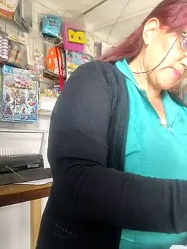 Edged Hot69 online show from 18, 2, 2025