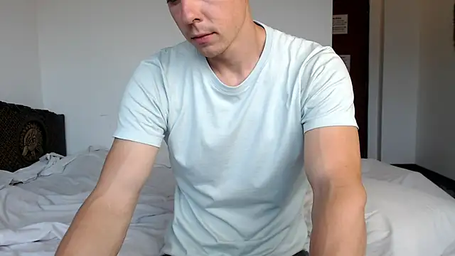 Snapshot of heilgarbest chatting on 25, 7, 2026 heilgarbest online show from 25, 7, 2026