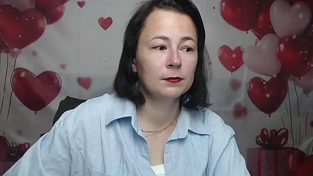 Snapshot of MarieSho chatting on 7, 7, 2026 MarieSho online show from 7, 7, 2026