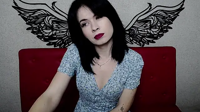 JasmineKouch online show from 21, 1, 2025