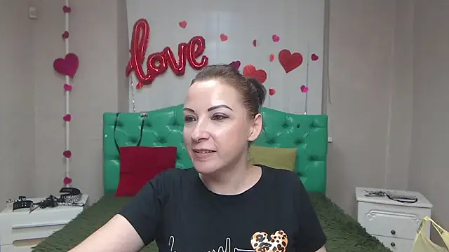 ElizabethSho online show from 31, 5, 2026