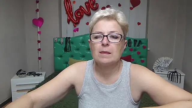 EmiliaGree online show from 26, 9, 2025