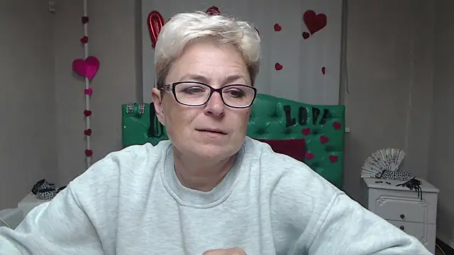 EmiliaGree online show from 5, 10, 2025