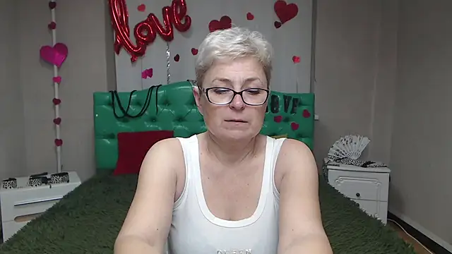 EmiliaGree online show from 18, 11, 2025