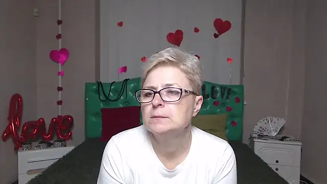 EmiliaGree online show from 20, 11, 2025