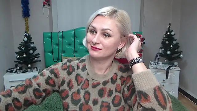 Snapshot of OliviaHorst chatting on 18, 12, 2024 OliviaHorst online show from 18, 12, 2024