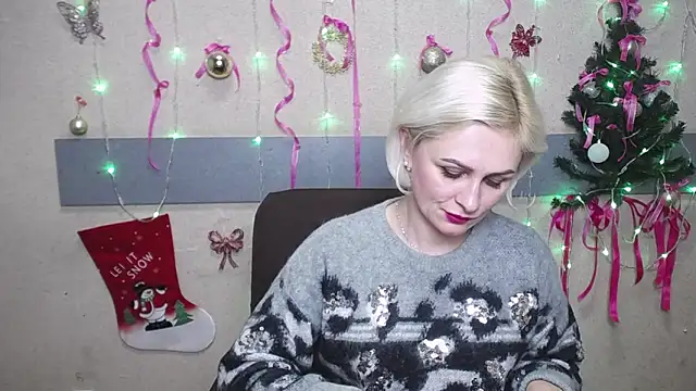 Snapshot of OliviaHorst chatting on 21, 12, 2024 OliviaHorst online show from 21, 12, 2024