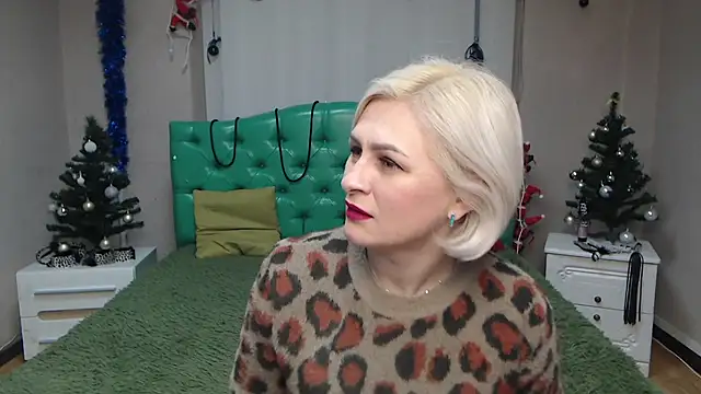 Snapshot of OliviaHorst chatting on 4, 1, 2025 OliviaHorst online show from 4, 1, 2025