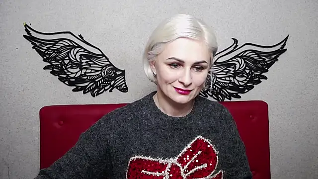 Snapshot of OliviaHorst chatting on 9, 2, 2025 OliviaHorst online show from 9, 2, 2025
