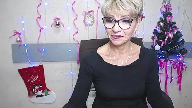 Snapshot of EllaBonito chatting on 19, 12, 2024 EllaBonito online show from 19, 12, 2024