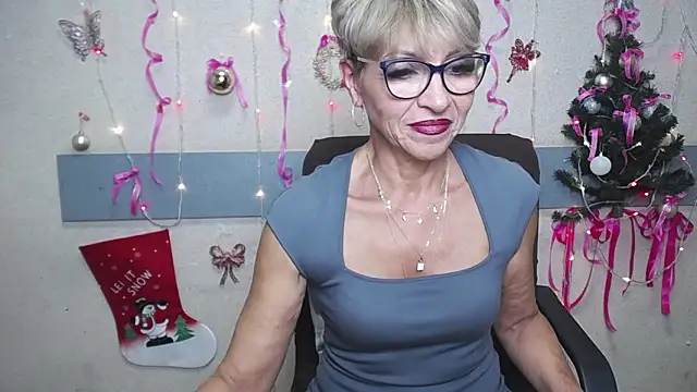 Snapshot of EllaBonito chatting on 22, 12, 2024 EllaBonito online show from 22, 12, 2024