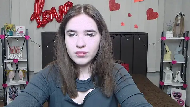 LauraHlot online show from 22, 2, 2025