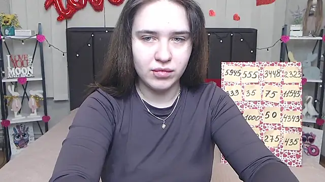 LauraHlot online show from 12, 3, 2025