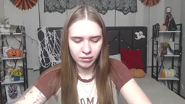 LauraHlot online show from 30, 10, 2025