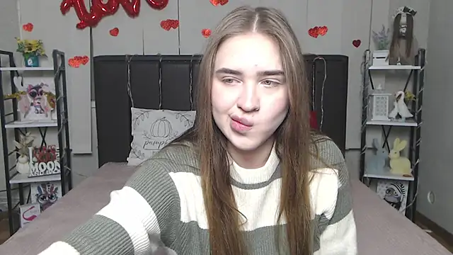 LauraHlot online show from 18, 2, 2026