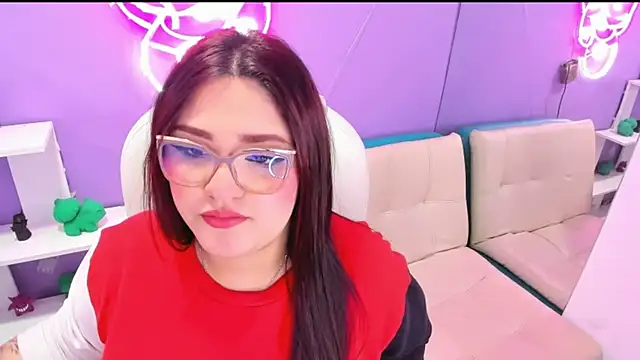 Snapshot of Camiila_Osorio chatting on 16, 9, 2025 Camiila Osorio online show from 16, 9, 2025