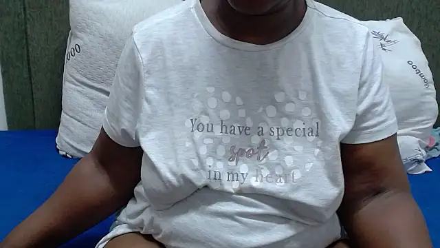 Snapshot of Thickchocolatex2 chatting on 11, 2, 2026 Thickchocolatex2 online show from 11, 2, 2026