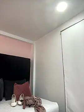 ariel jonees online show from 13, 1, 2026