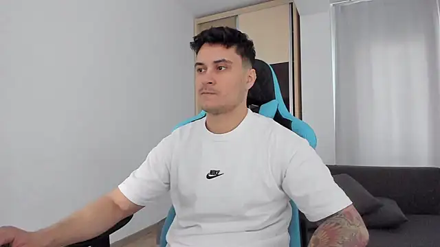 MatMalonne online show from 12, 2, 2025