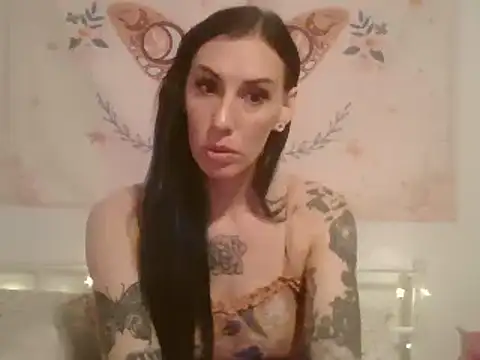 averietheangel online show from 15, 3, 2025