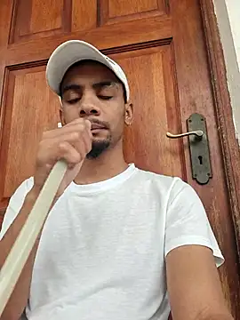 29YOURZ 28  online show from 14, 11, 2025