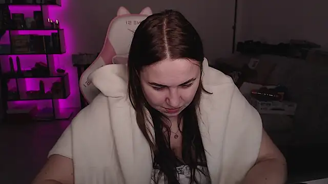 Snapshot of SexyWitch_666 chatting on 16, 12, 2025 SexyWitch 666 online show from 16, 12, 2025