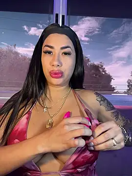 kiim taaylor online show from 29, 10, 2025