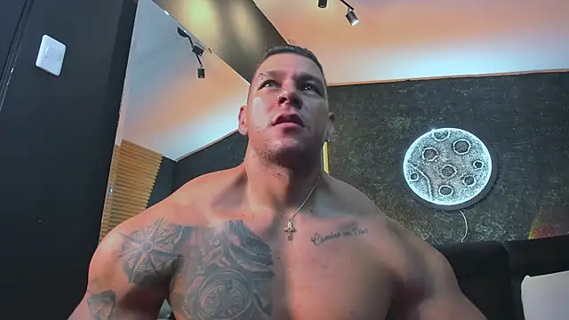 MassimoWalton2 online show from 16, 1, 2025