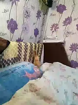 SweetLeila40 online show from 19, 1, 2025