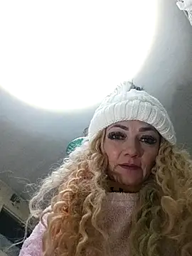 SweetLeila40 online show from 18, 1, 2026