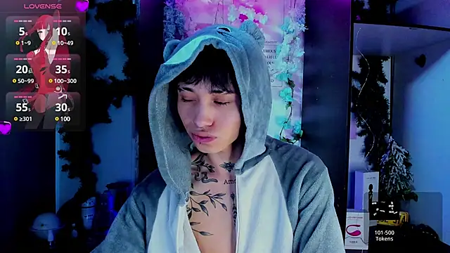 juniior 2311  online show from 28, 2, 2025